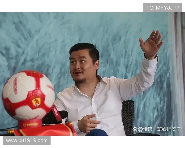 军人热爱足球明星的深层原因与情感共鸣分析 军人热爱足球明星的深层原因与情感共鸣分析